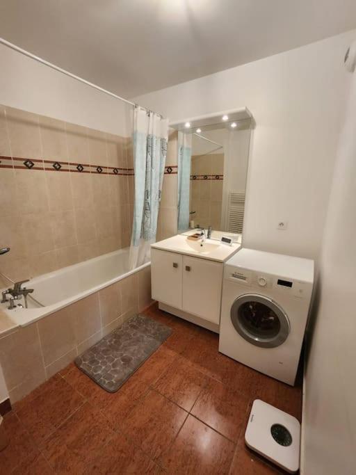 Appartement 2 Pieces 5Min Gare Val D'Europe Parking Inclus Μοντεβρέν Εξωτερικό φωτογραφία